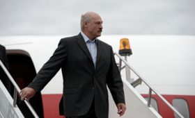 Лукашенко заявил о нежелании Минска повторить «печальный опыт Москвы»