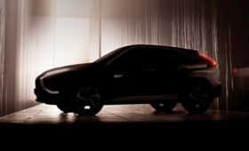 Обновлённый Mitsubishi Eclipse Cross на первых фото и видео: «приглаженный» дизайн и гибрид