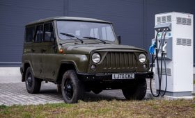 УАЗ Хантер стал электромобилем и вышел на рынок как чешский MWM Spartan EV