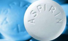 Аспирин даже в небольших дозах способен вызывать кровоизлияние в мозг