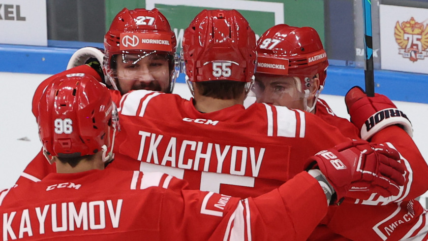 Без права на поражение: российские хоккеисты побеждают в ретроформе
