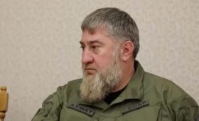 В Чечне опровергли задержание представителя Кадырова после драки в Крыму»/>