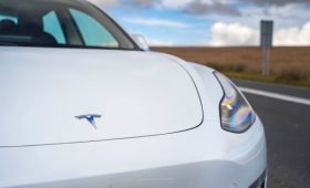 Слишком рано избавились: Tesla вернёт радары на свои машины в целях безопасности