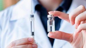Клинические испытания британской вакцины от COVID-19 возобновлены