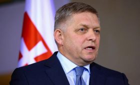 Словакия упразднила спецпрокуратуру по борьбе с коррупцией в верхах»/>