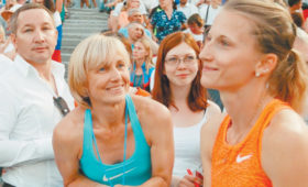Тренер чемпионки мира Анжелики Сидоровой рассказал о тренировках при пандемии