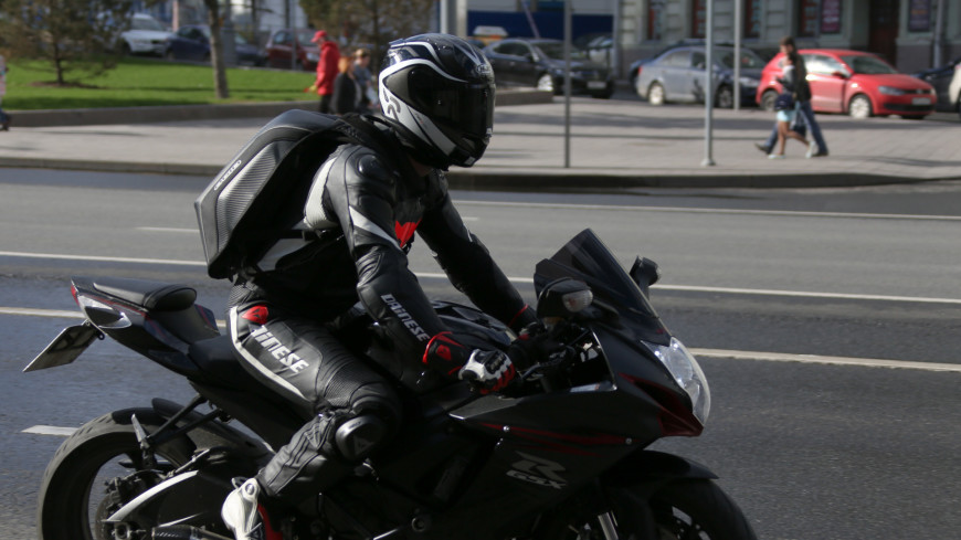 Портрет типичного нарушителя-мотоциклиста составили в ГИБДД