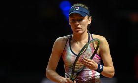 Александрова уступила в третьем круге и последней из россиянок выбыла с Australian Open