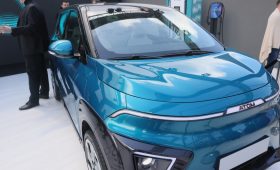Российский электромобиль «Атом» представили в Москве