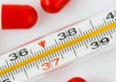 Температуру сбивать нельзя. Врач объяснил почему