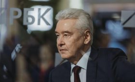 Собянин сообщил о сбитых дронах, летевших на Москву»/>