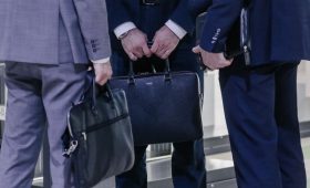 Юристы оценили вероятность финансовых исков от ушедших из России компаний»/>