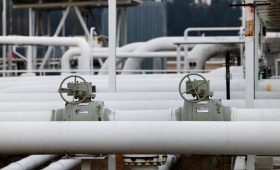 Чехия заявила о полной независимости от поставок нефти из России»/>