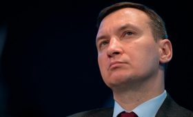 Глава АЛРОСА сообщил о сокращении топ-менеджеров и оптимизации инвестиций»/>
